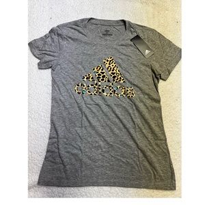 Gray shirt with leopard print adidas